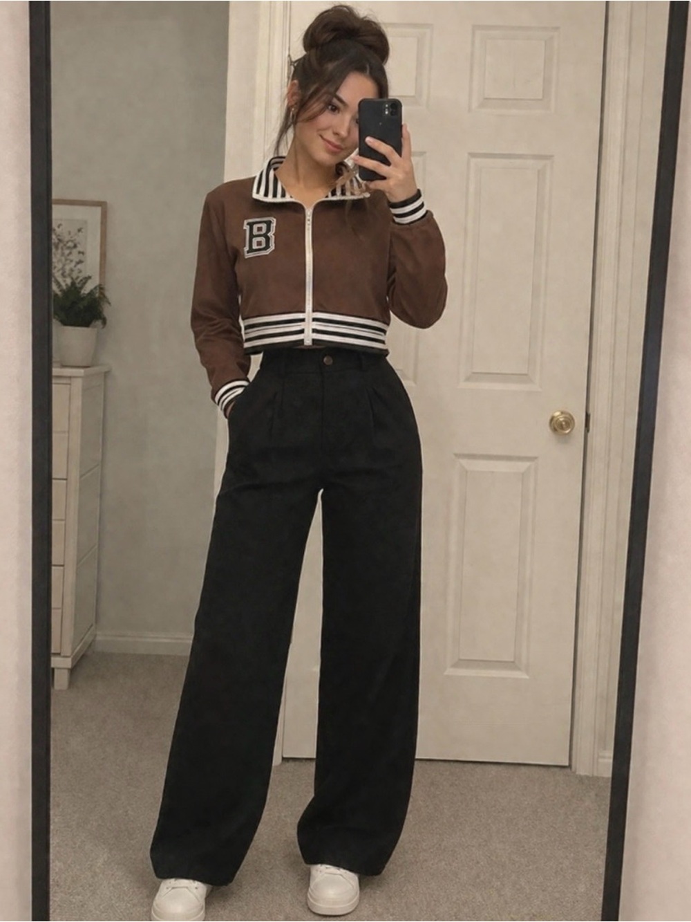 Casual 2 pieces set , size , Cropped Brown zip up and wide leg pants M